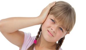 Как лечить уши в домашних условиях